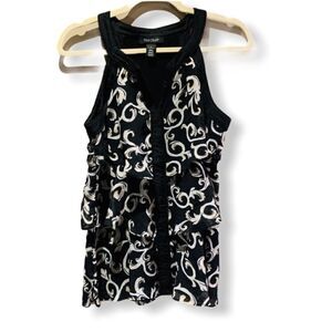 White House| | Black Market Layered Top